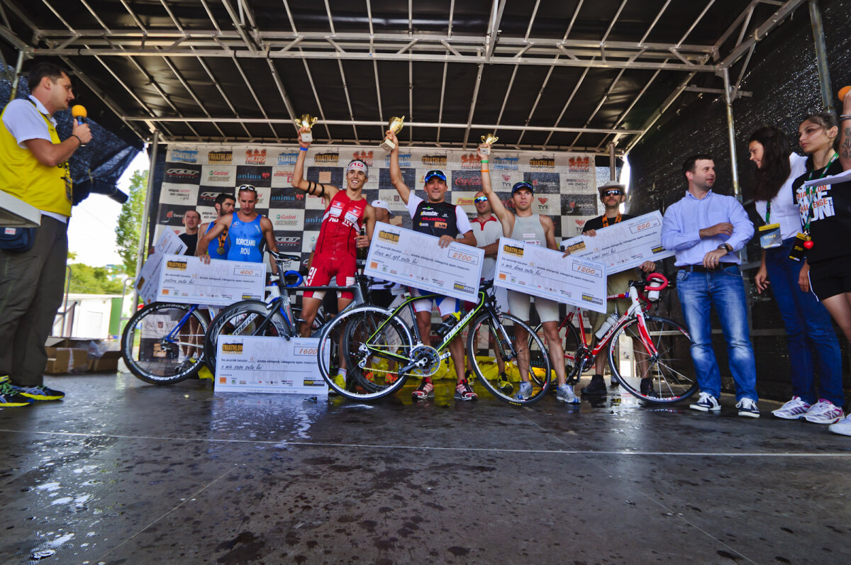 GALERIE FOTO Record doborît la Triathlon Challenge Mamaia 2013! » "A fost un real succes"