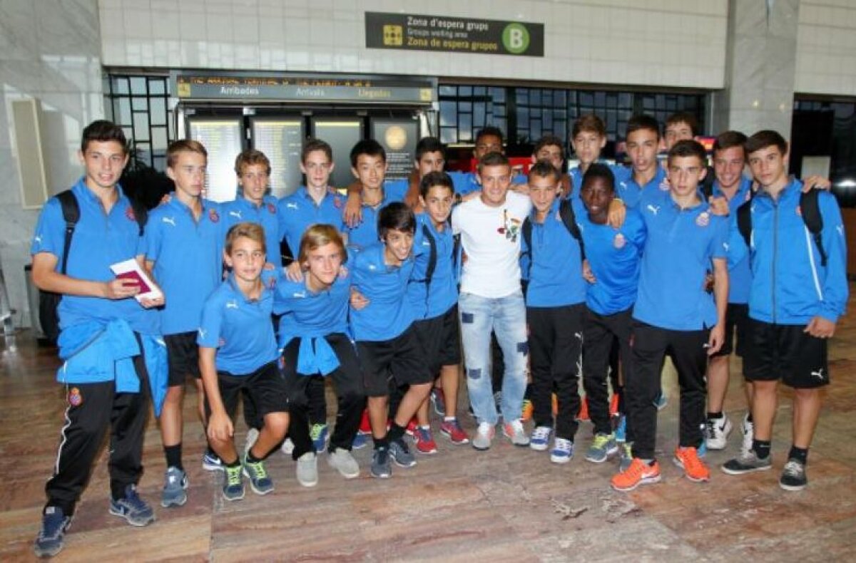 FOTO Primele imagini cu Torje la Barcelona: "Am ales să vin la Espanyol fără să stau pe gînduri"
