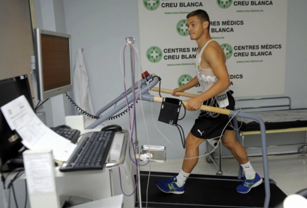 Galerie FOTO Gabi Torje a fost prezentat la Espanyol » "Procesul de adaptare este o scuză pentru mulţi fotbalişti"