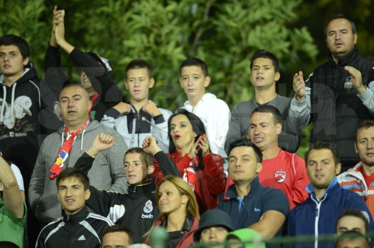 VIDEO+FOTO Remontada gorjeană » Dinamo a avut meciul în mînă la Tg. Jiu, dar s-a văzut învinsă de Pandurii, 1-2