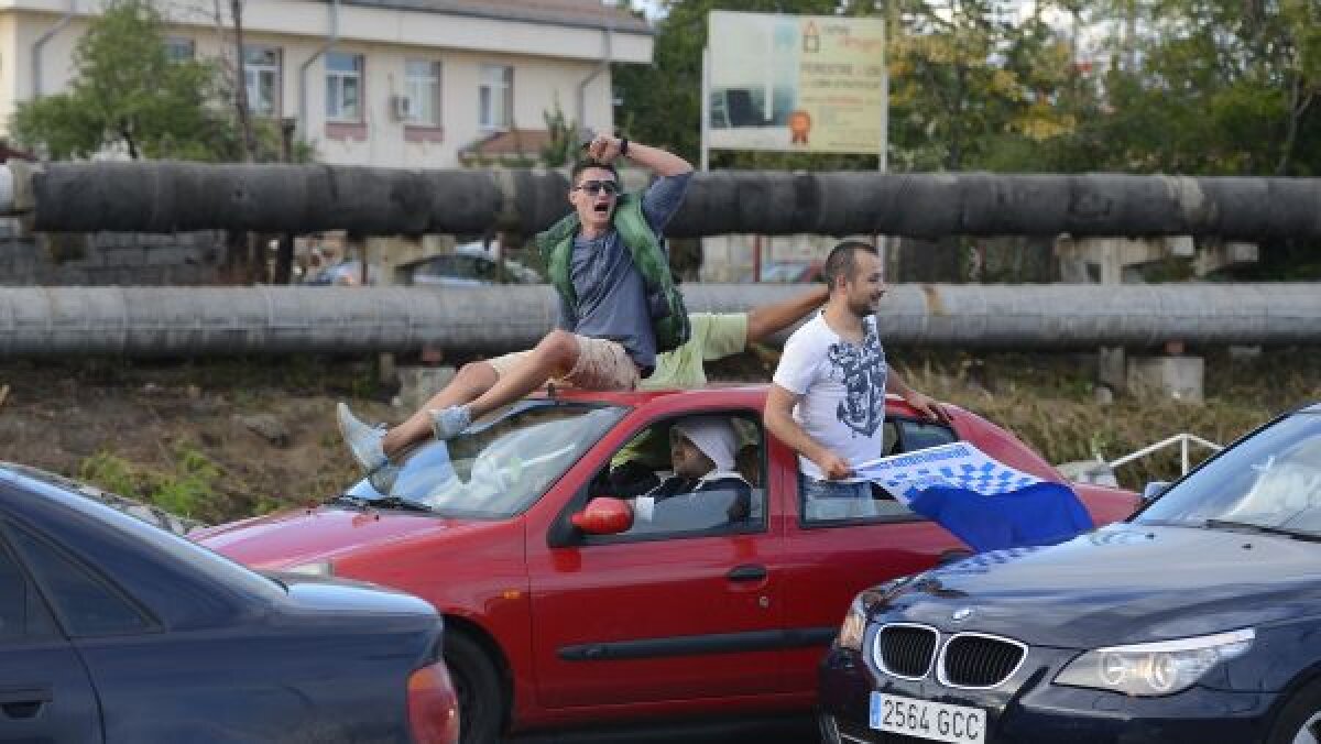 FOTO Cîntec pentru olteni » Meciul de aseară a fost un moment istoric pentru Universitatea, pentru Craiova, pentru fanii acestui brand legendar