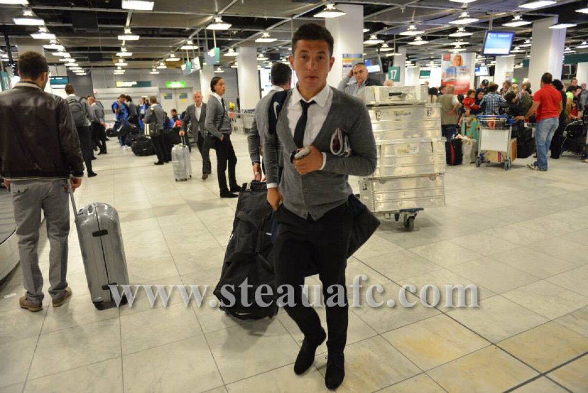 FOTO Steliştii au ajuns în Germania » Imagini din avion şi de la sosire!