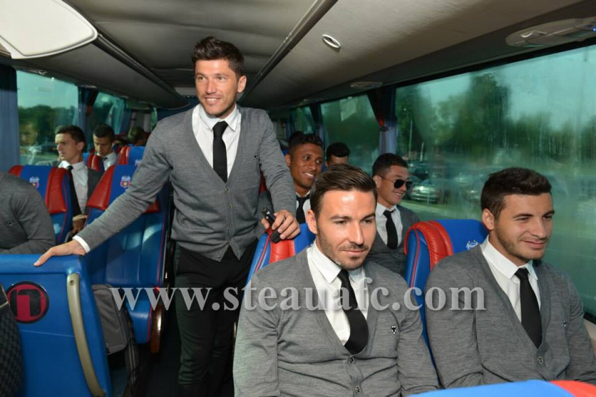 FOTO Steliştii au ajuns în Germania » Imagini din avion şi de la sosire!