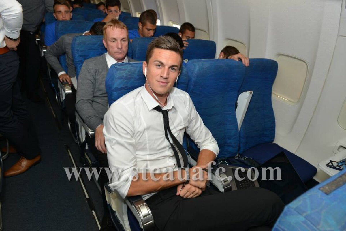 FOTO Steliştii au ajuns în Germania » Imagini din avion şi de la sosire!