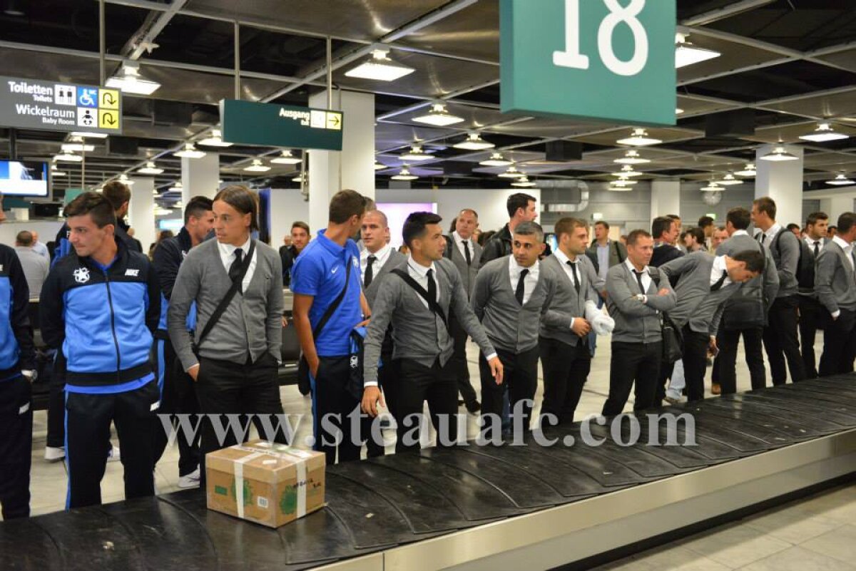 FOTO Steliştii au ajuns în Germania » Imagini din avion şi de la sosire!
