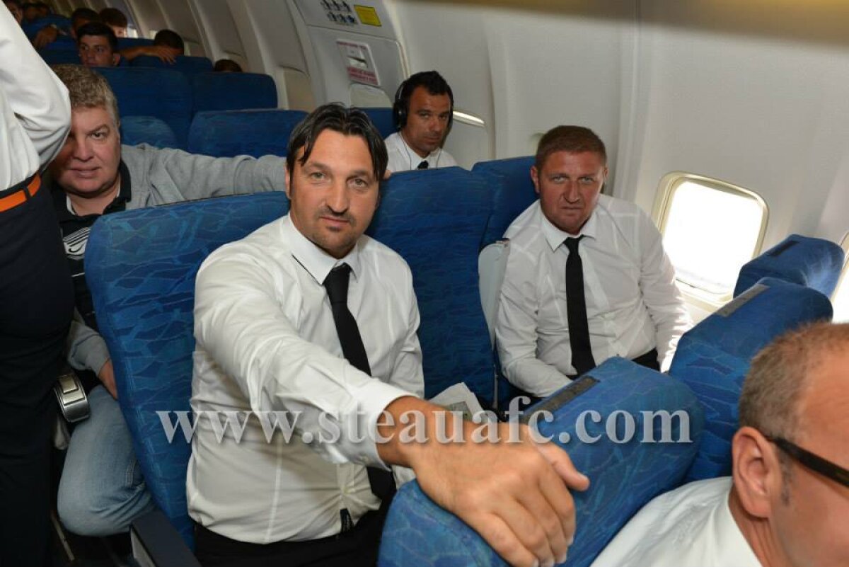 FOTO Steliştii au ajuns în Germania » Imagini din avion şi de la sosire!