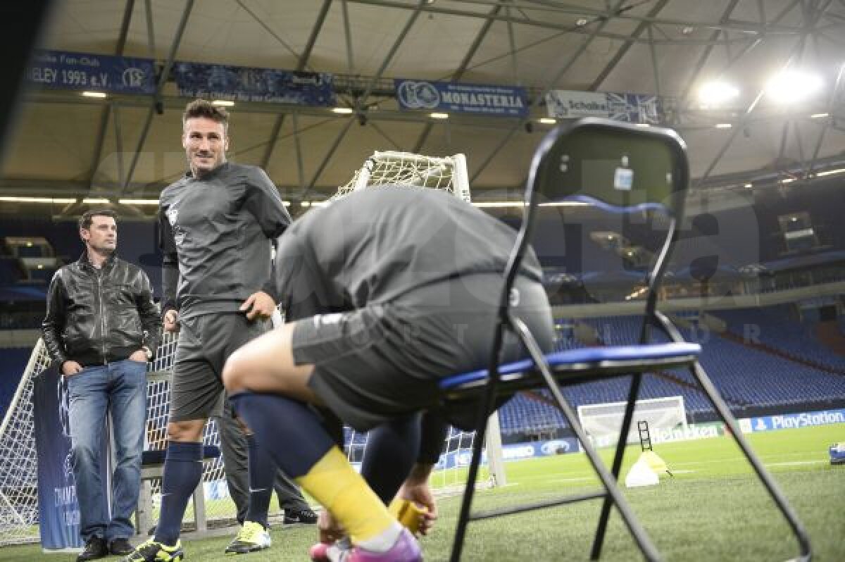 FOTO Tănase, împărat la Gelsenkirchen » Imagini inedite de la antrenamentul oficial al Stelei