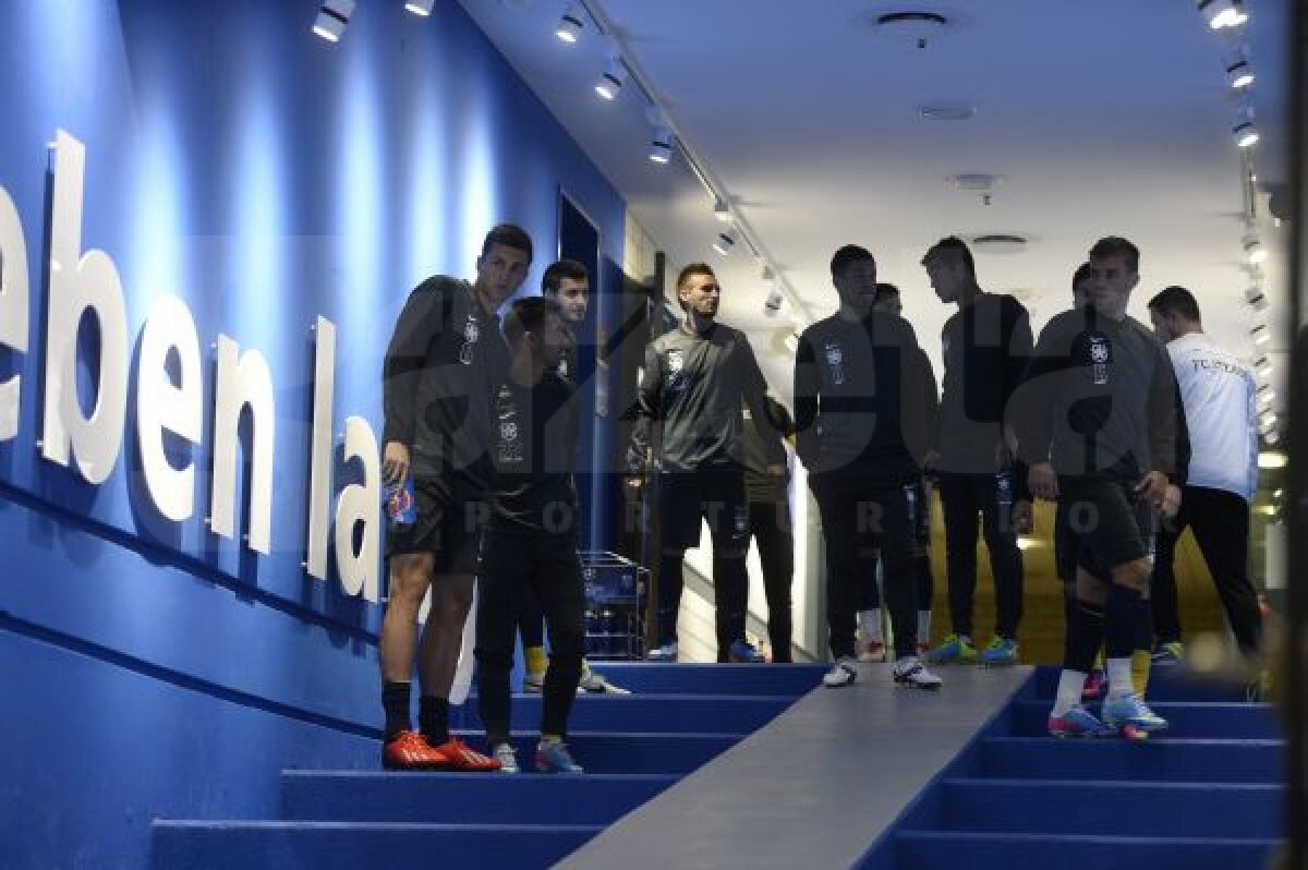 FOTO Tănase, împărat la Gelsenkirchen » Imagini inedite de la antrenamentul oficial al Stelei