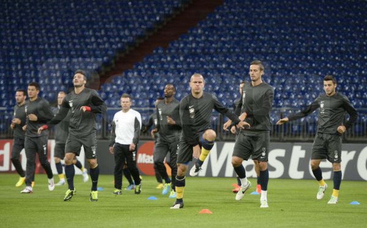 FOTO Tănase, împărat la Gelsenkirchen » Imagini inedite de la antrenamentul oficial al Stelei