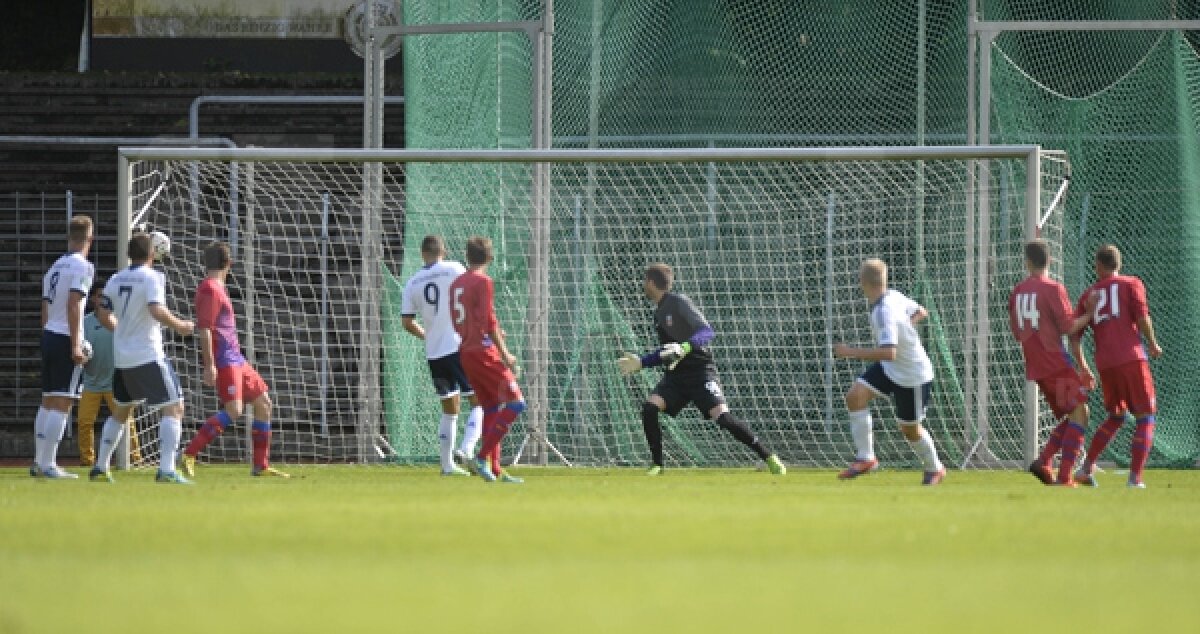 FOTO Start ratat în UEFA Youth League! » Juniorii Stelei au fost învinşi de Schalke, 0-3