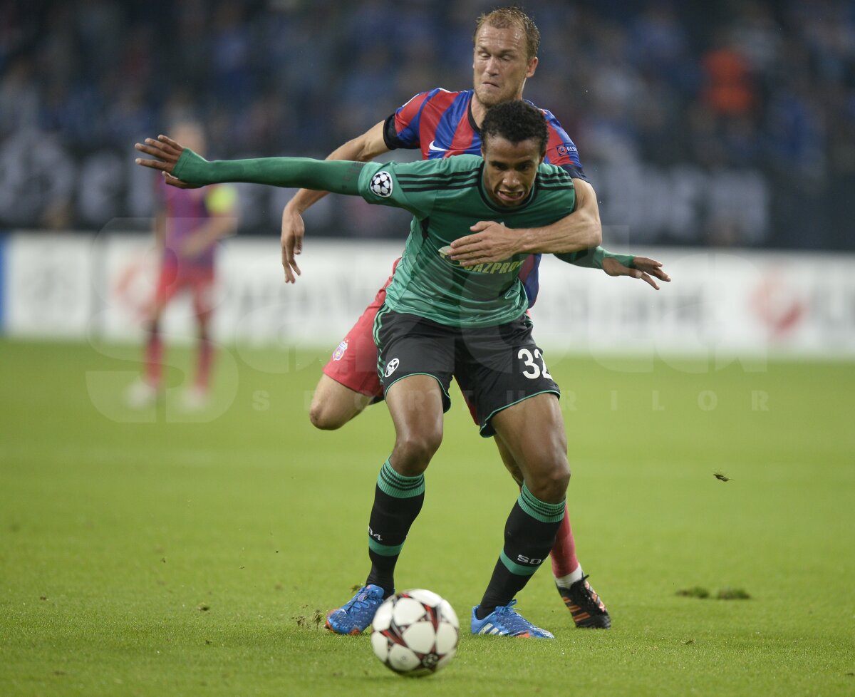 FOTO şi VIDEO Schalke - Steaua 3-0 » Roş-albaştrii au pierdut categoric primul meci din grupele CL