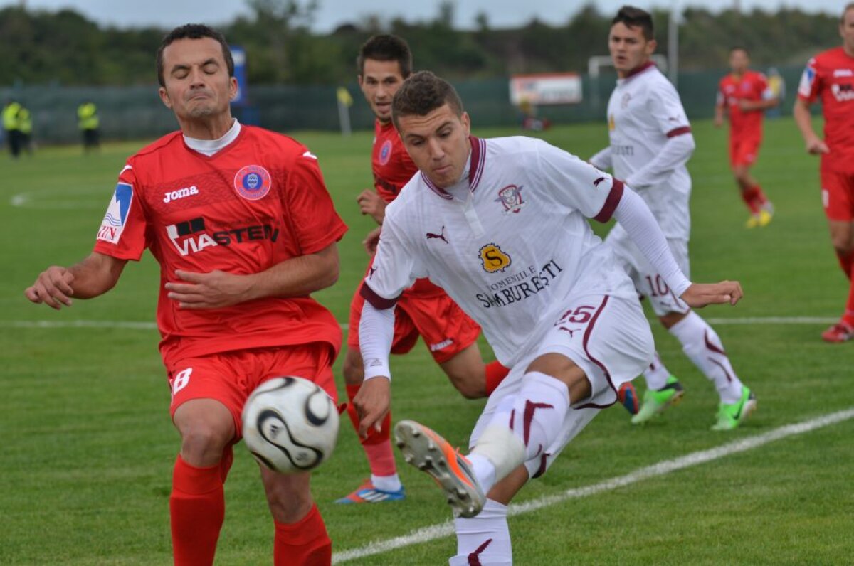 VIDEO şi FOTO Victorie pentru Vio » Rapidul s-a impus din penalty la Tărlungeni. Următorul meci va fi cu Moldovan pe bancă