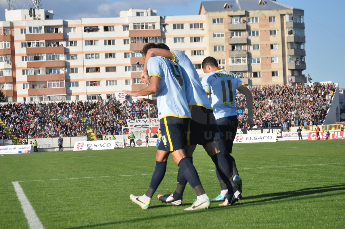 FOTO şi VIDEO Botoşani - Steaua 1-2 » Roş-albaştrii au urcat pe primul loc în Liga 1