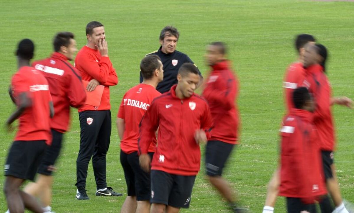 FOTO Primul antrenament al lui Stoican ca antrenor al Dinamo » Vîrsta, principalul avantaj al "cîinilor"!