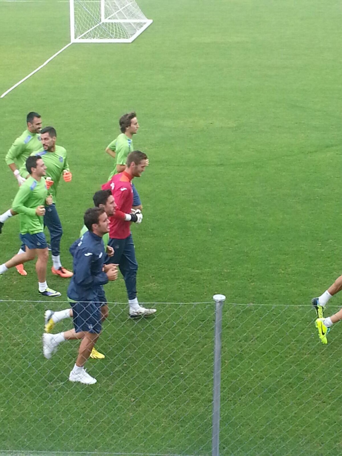 UPDATE » E oficial, Marica la Getafe! FOTO » Atacantul a făcut şi primul antrenament