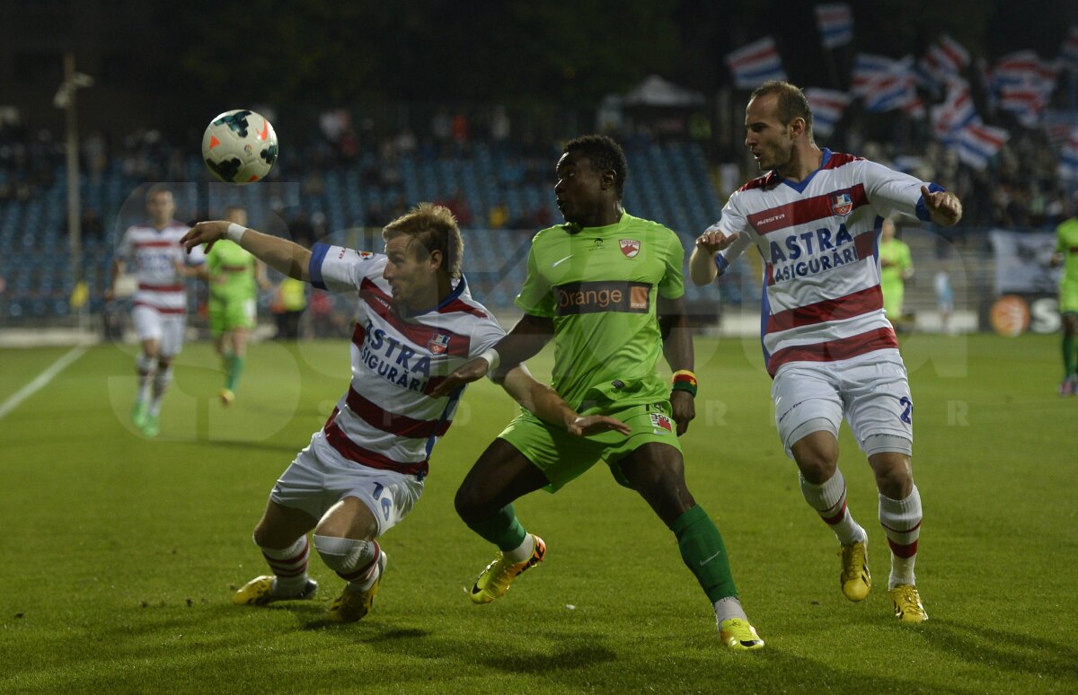 FOTO + VIDEO Oţelul - Dinamo 1-2 » "Cîinii" lui Stoican au urcat pe locul 7