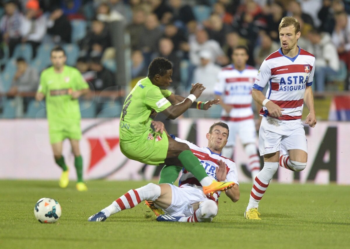 FOTO + VIDEO Oţelul - Dinamo 1-2 » "Cîinii" lui Stoican au urcat pe locul 7