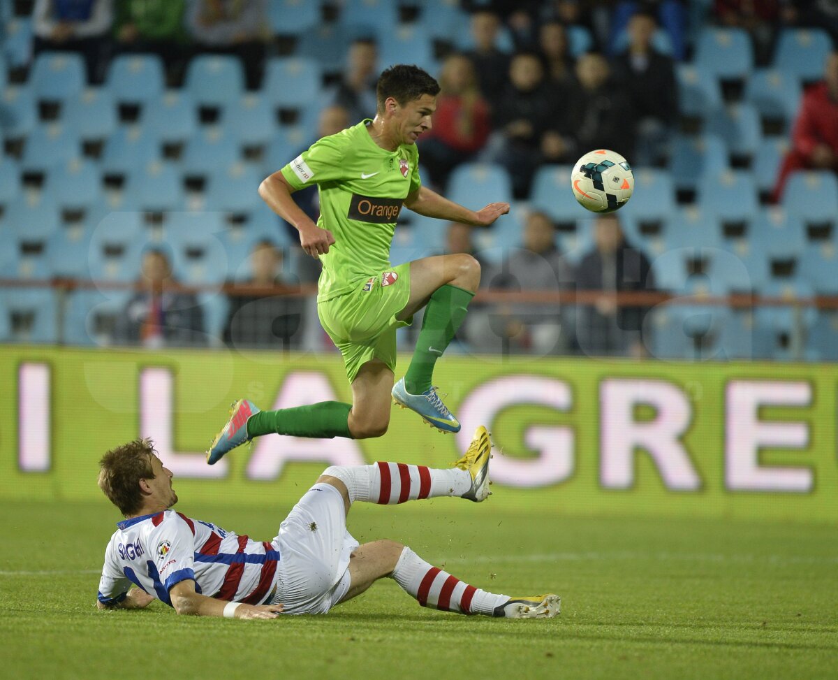 FOTO + VIDEO Oţelul - Dinamo 1-2 » "Cîinii" lui Stoican au urcat pe locul 7