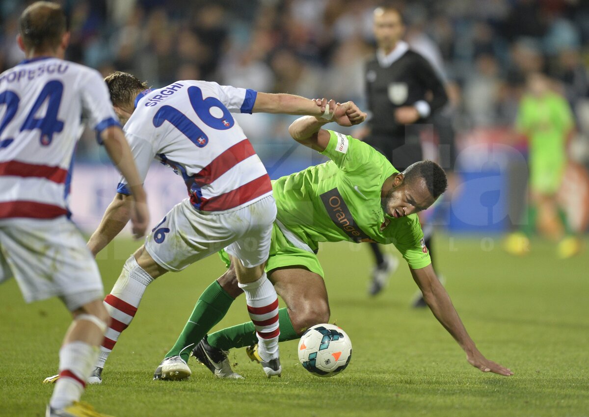 FOTO + VIDEO Oţelul - Dinamo 1-2 » "Cîinii" lui Stoican au urcat pe locul 7