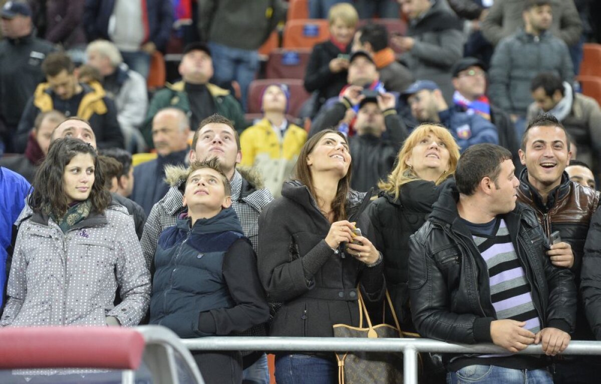 FOTO Steaua polară » Campionii României n-au mai reuşit să umple Naţional Arena