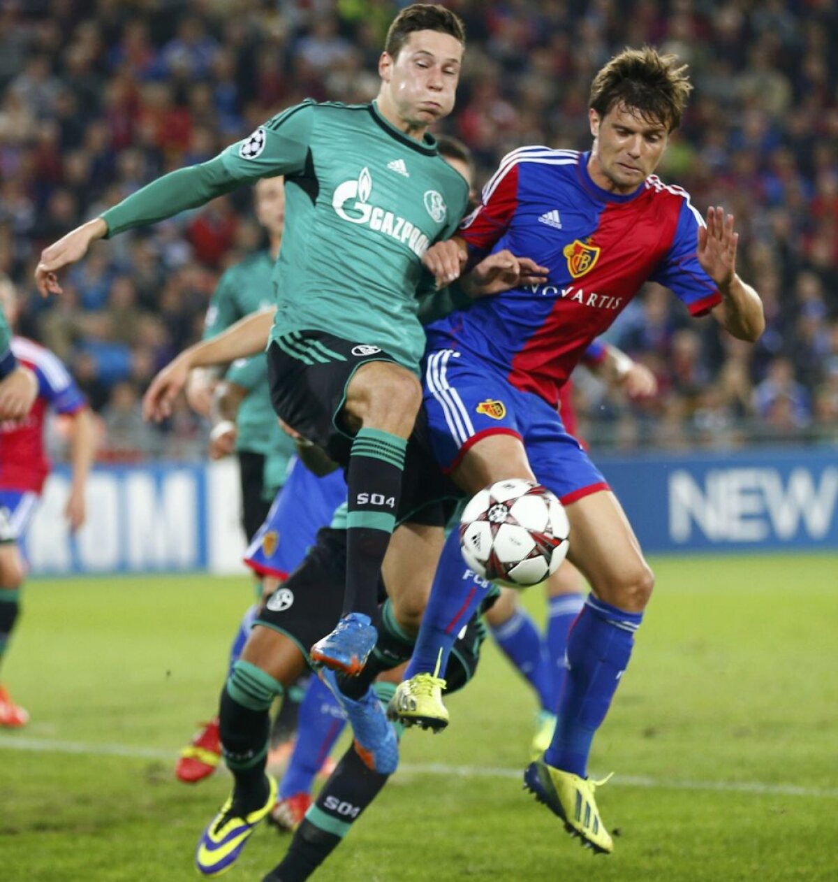 VIDEO Ajută Draxler şi Greenpeace! » Golul mijlocaşului o ţine pe Steaua în viaţă: Basel - Schalke 0-1