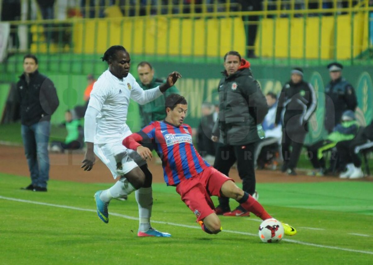 FOTO&VIDEO Ajutor de la Colţescu » Steaua a jucat modest la Vaslui, dar a învins avantajată de arbitru, scor 1-0