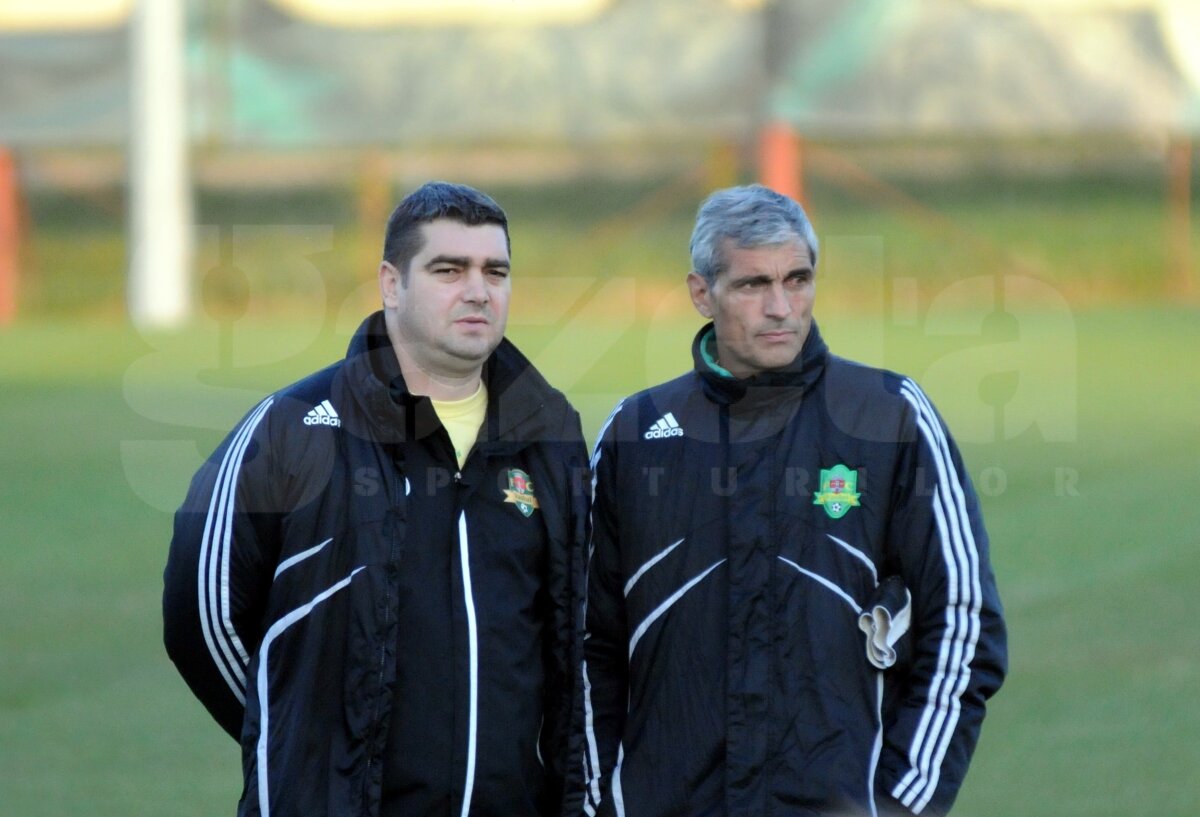 FOTO EXCLUSIV Ciobotariu s-a înţeles cu Porumboiu şi a condus deja primul antrenament al Vasluiului