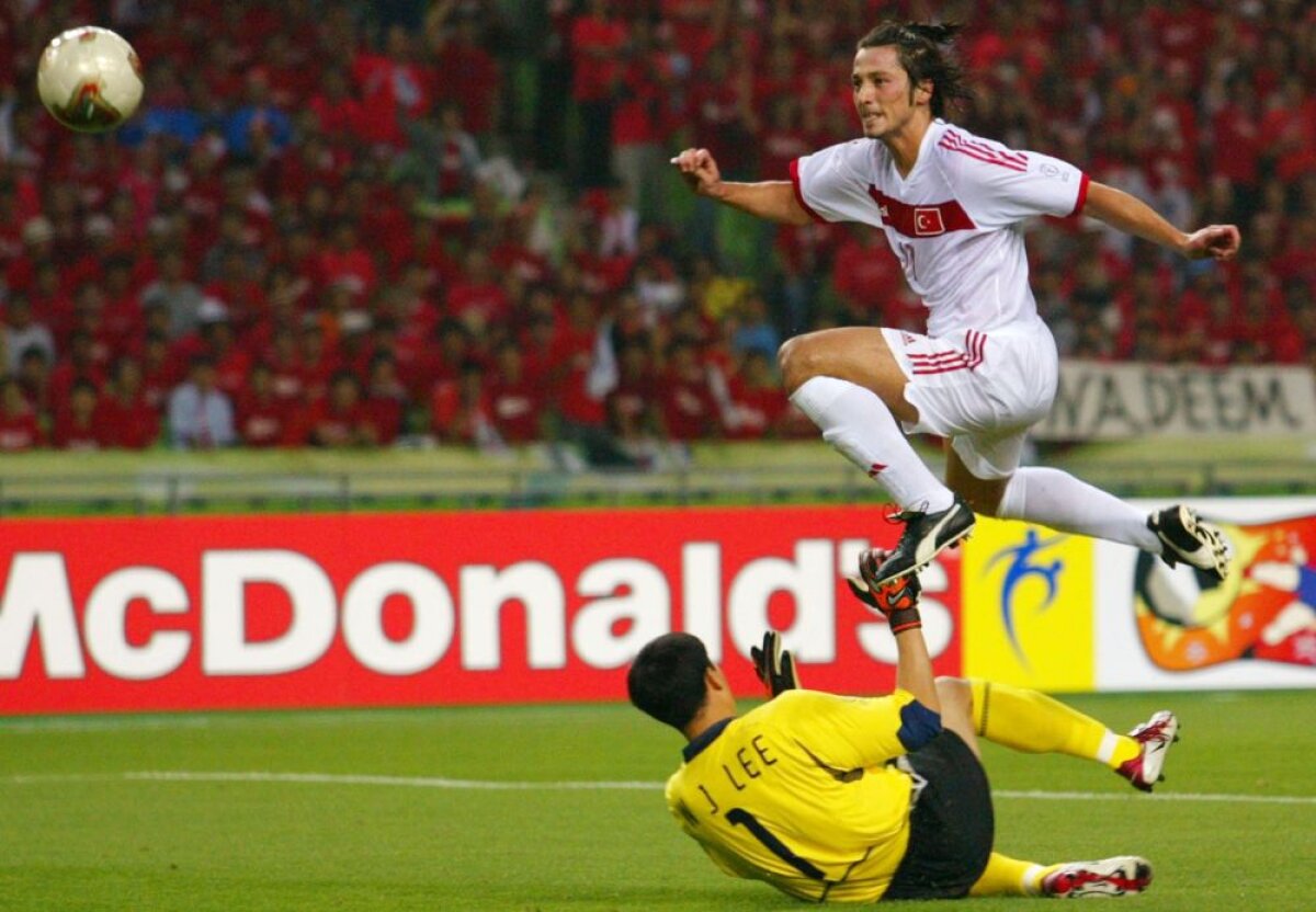 O nouă viaţă! » Ce carieră a început fotbalistul care a devenit eroul Turciei la CM 2002