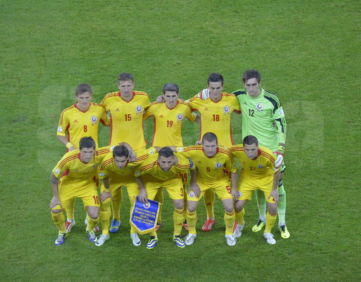 FOTO şi VIDEO România - Estonia 2-0 » Tricolorii s-au calificat la barajul pentru CM din 2014