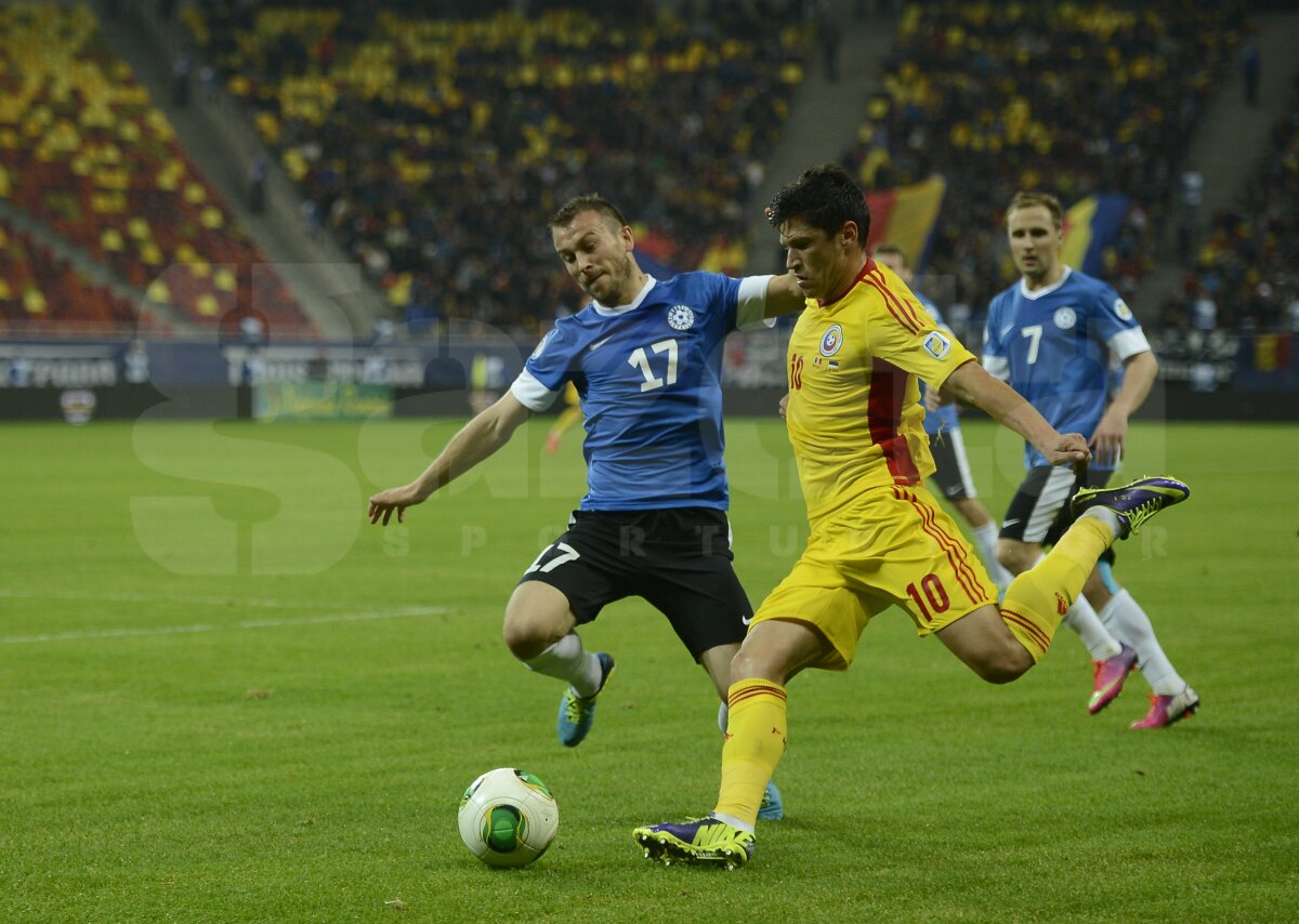 FOTO şi VIDEO România - Estonia 2-0 » Tricolorii s-au calificat la barajul pentru CM din 2014