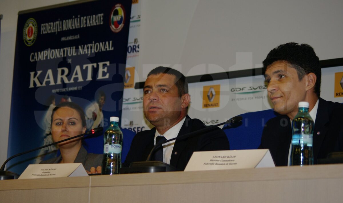 FOTO Federaţia Română de Karate caută talente » Campionat naţional pentru juniori, cadeţi şi U21