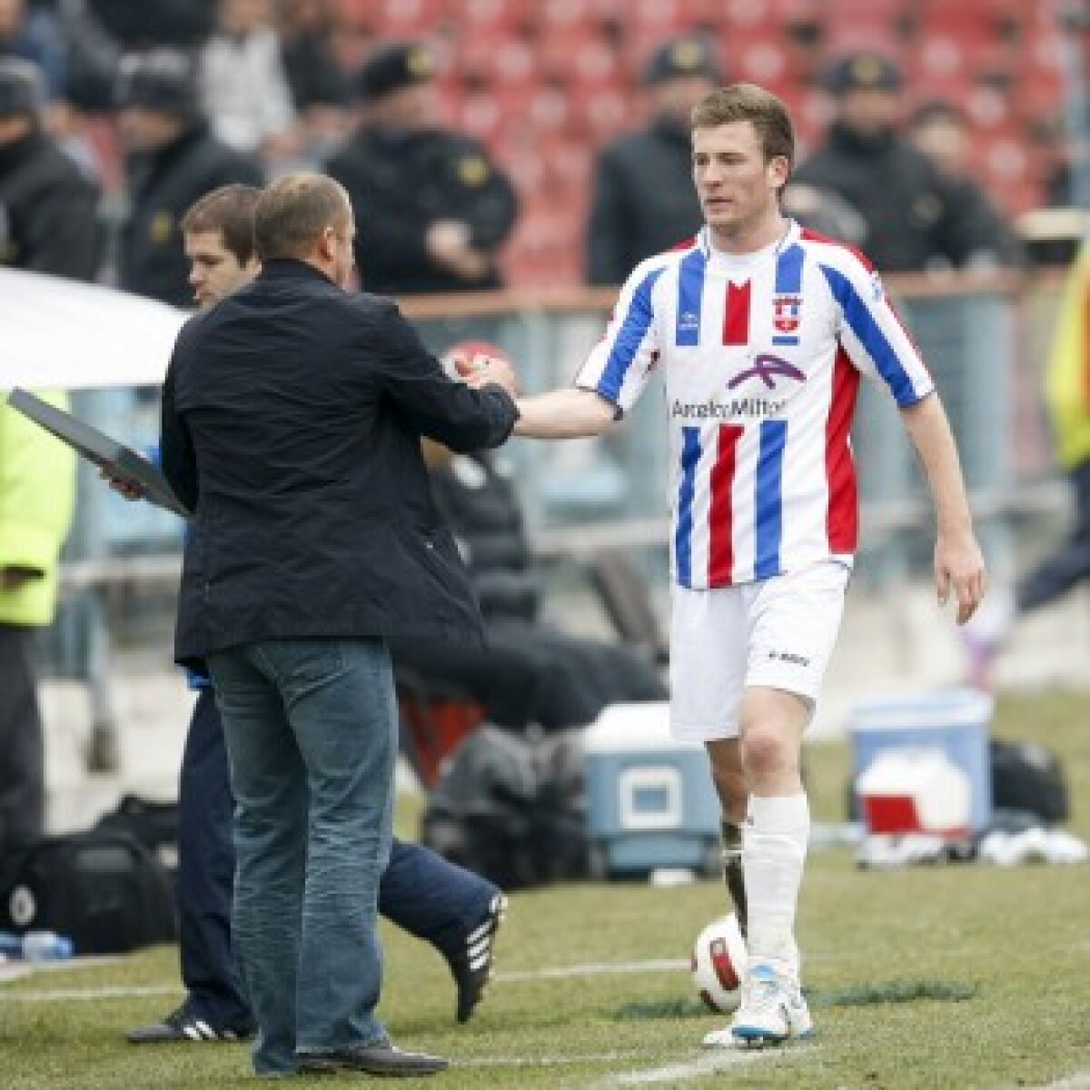 Clubul Oţelul, acuzat dur de un jucător: "Şi-au bătut joc de mine!"