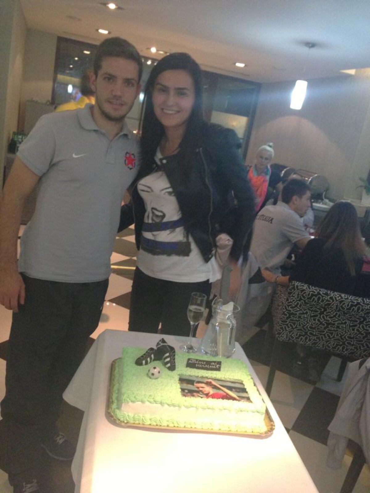 FOTO Surpriză la revenire » Cadoul primit de Chipciu după prima apariţie în acest sezon