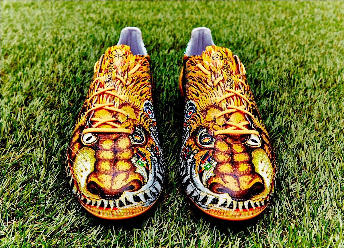 GALERIE FOTO Adidas lansează gheata Yohji Yamamoto adizero f50 inspirată din cultura japoneză!