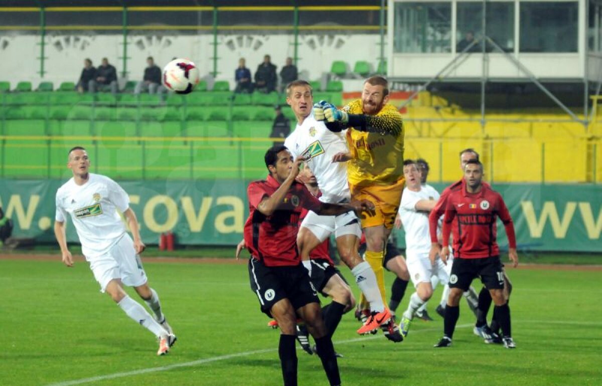 FOTO şi VIDEO FC Vaslui - U Cluj 2-0 » ”Şepcile roşii” rămîn fără victorie în acest sezon de Liga 1!