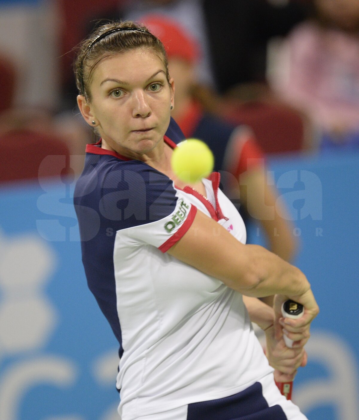 FOTO Halep continuă drumul în Tournament of Champions » Românca a învins-o şi pe Cornet şi e în semifinale!