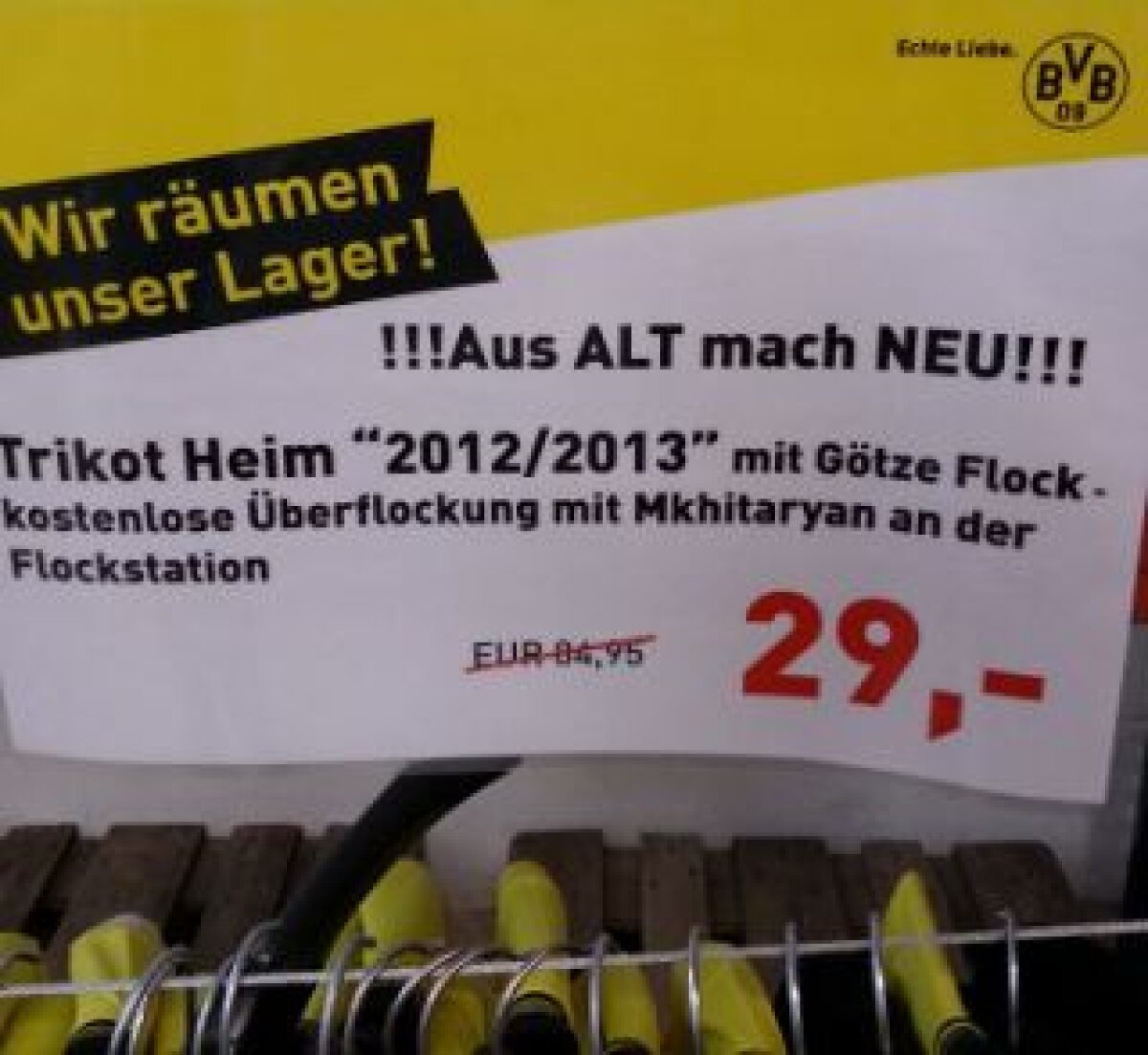 La Dortmund, nimic nu se pierde, totul se transformă! Cum vînd nemţii tricourile lui Gotze, deşi acesta a plecat la Bayern :D