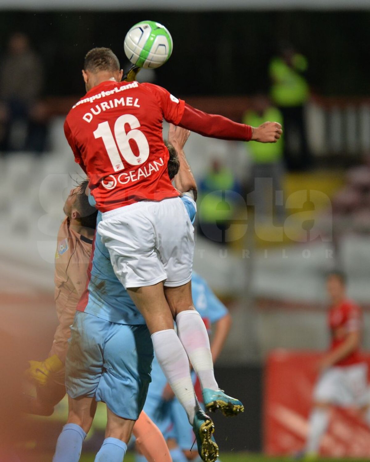 FOTO Victorie categorică în Cupa României » Dinamo este în sferturile competiţiei după 5-0 cu Chindia