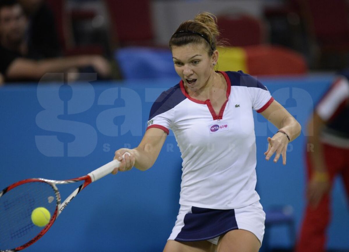 GALERIE FOTO 3 din 3 la Sofia » Halep a cîştigat şi ultimul meci din grupă, 6-1 6-1