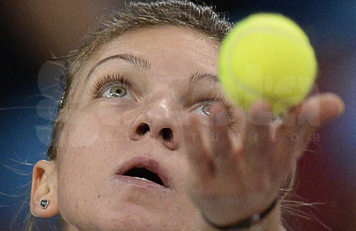 GALERIE FOTO 3 din 3 la Sofia » Halep a cîştigat şi ultimul meci din grupă, 6-1 6-1