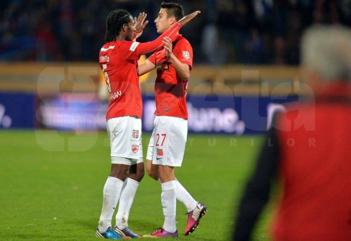 Un puşti de 17 ani a debutat la Dinamo în meciul cu Chindia: "Visez să devin un jucător de bază"