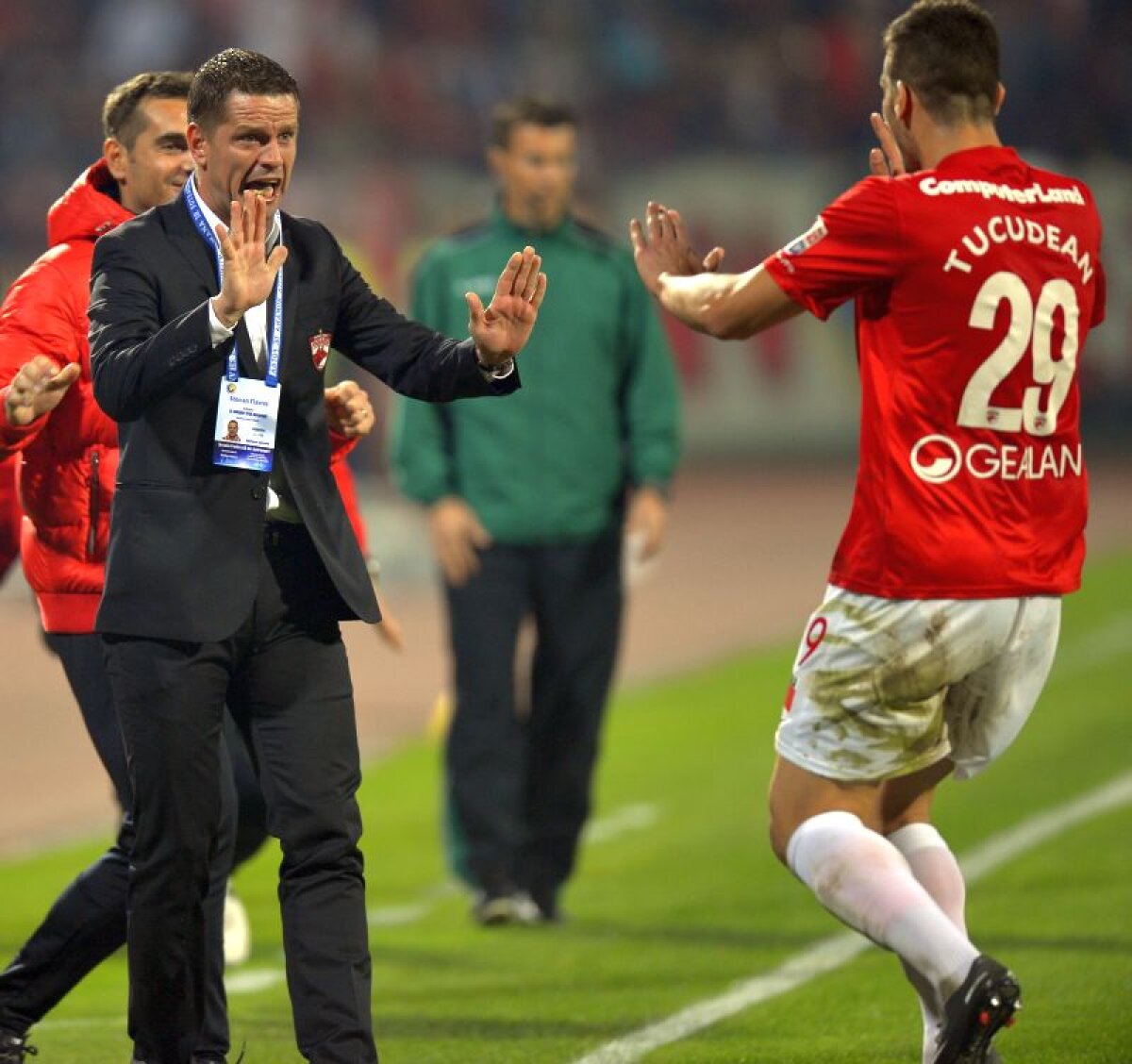 Dinamoviştii nu mai vor pe Arena Naţională: "Ne simţim bine în Ştefan cel Mare"