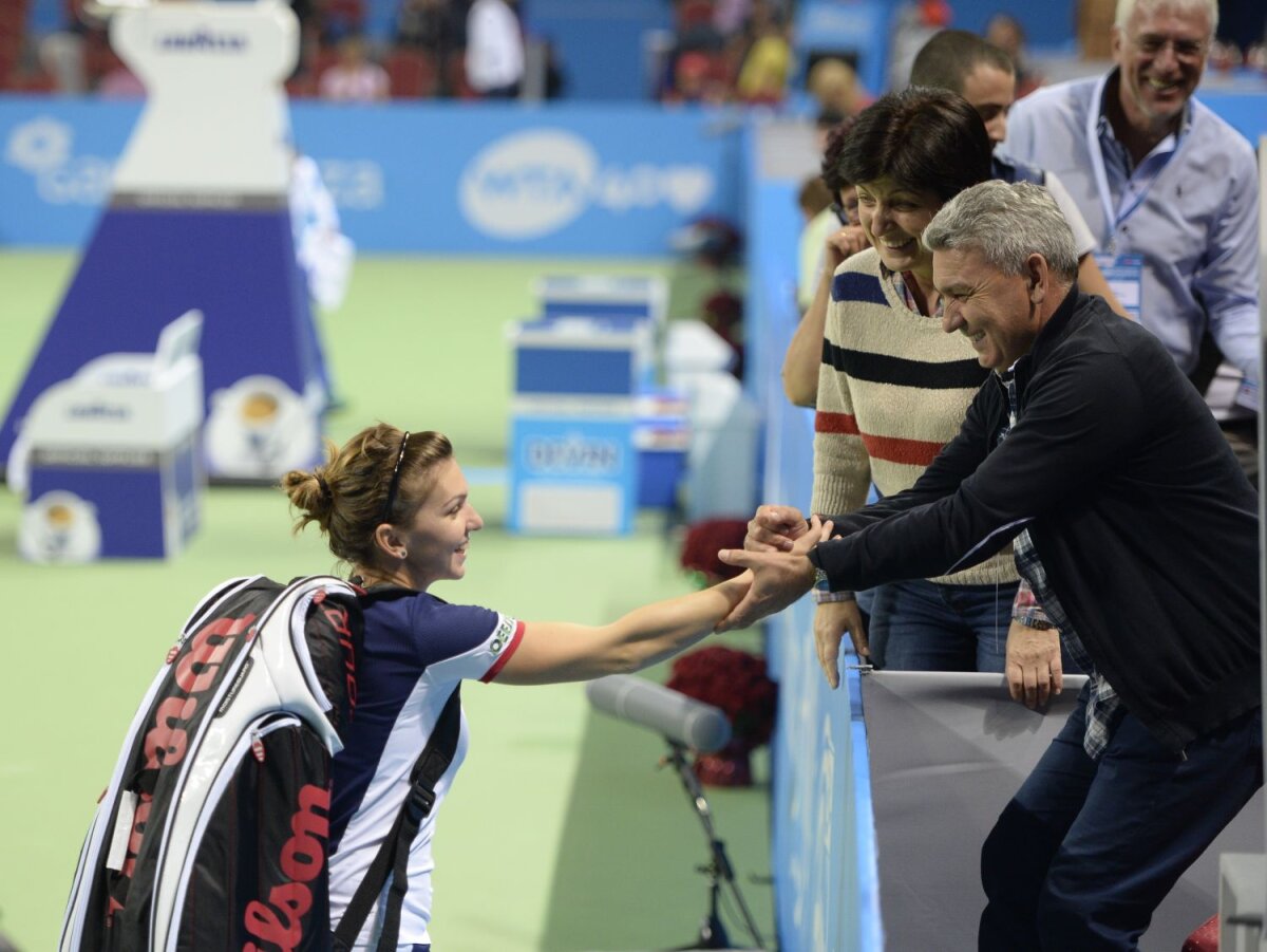 FOTO Inimă de leoaică » Simona Halep va juca cea de-a şasea finală din acest an: a trecut şi de Ana Ivanovici