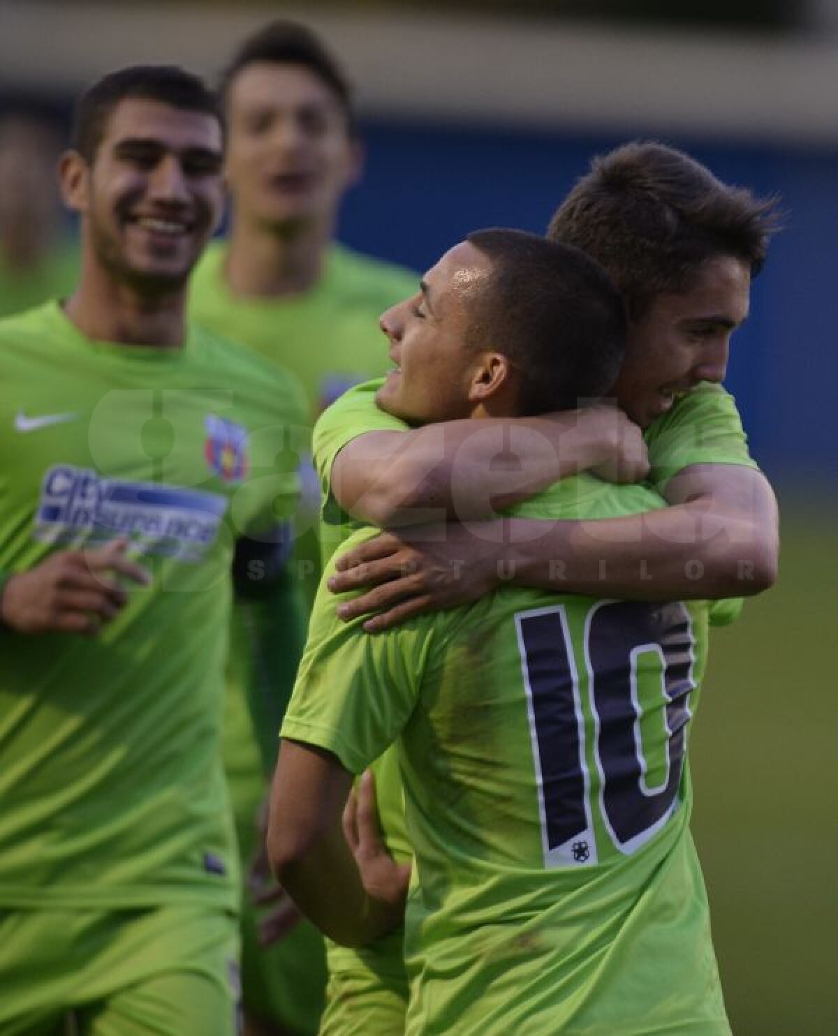 FOTO Prima victorie în Youth League pentru tineretul Stelei! Basel U19 - Steaua U19 1-3