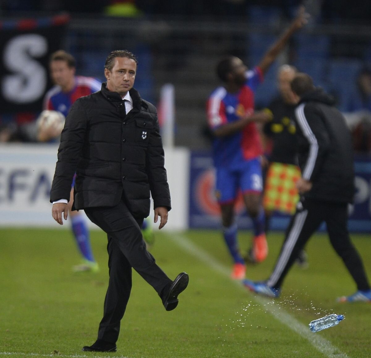 Reghe a măturat cu Georgievski » Golul încasat în minutul 91 a aprins spiritele în tabăra Stelei