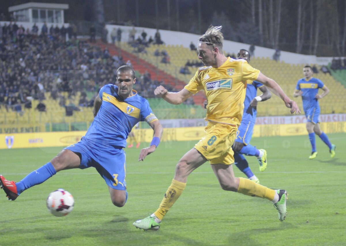 FOTO şi VIDEO FC Vaslui - Petrolul 1-1 » Ploieştenii rămîn fără victorie în faţa moldovenilor