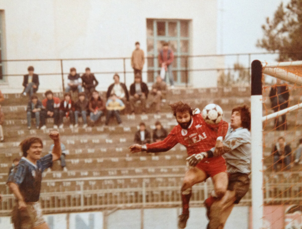 Un fost jucător grec al Ştiinţei Galaţi ne avertizează: "Atenţie la Samaras!”