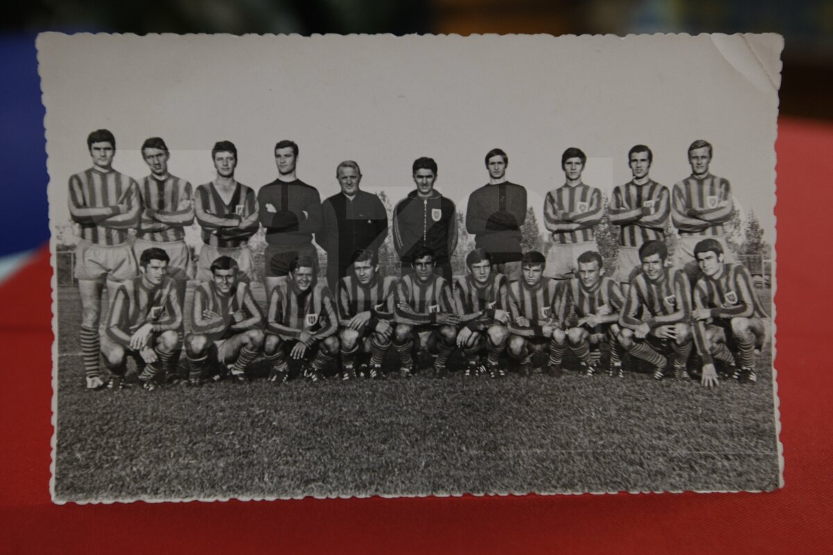 Vasile Suciu, 68 ani, e portarul care i-a scăpat pe roş-albaştri de la ruşinea Diviziei B, în '66