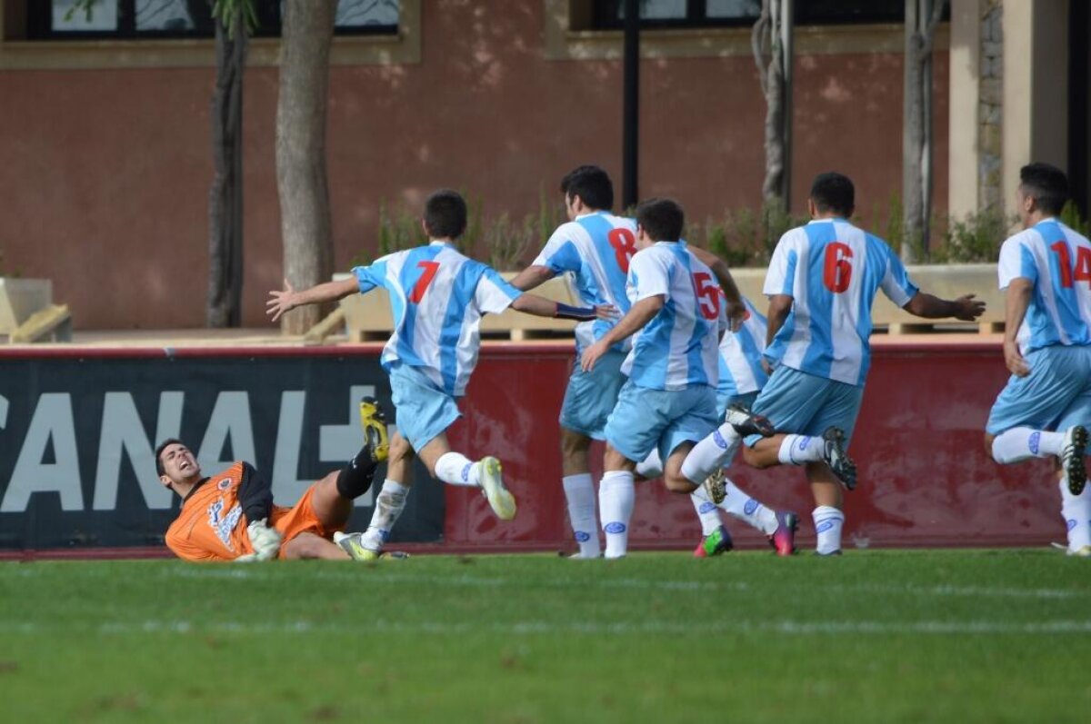 VIDEO Gol de senzaţie marcat în Spania de un portar! A înscris din foarfecă, în minutul 90!