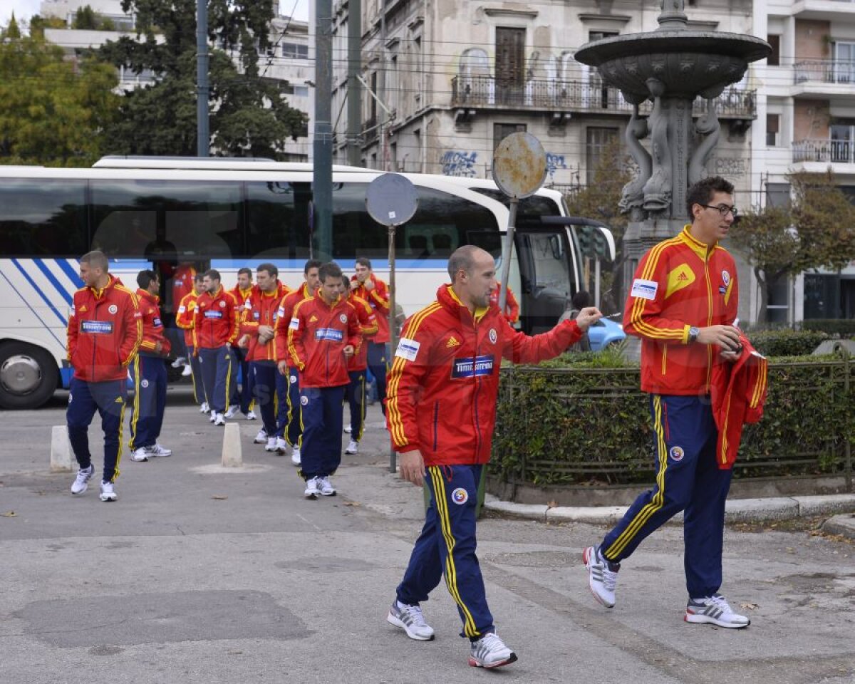 FOTO GSP.RO te ţine la curent cu tot ce se întîmplă în Grecia » Tricolorii au ieşit la încălzire